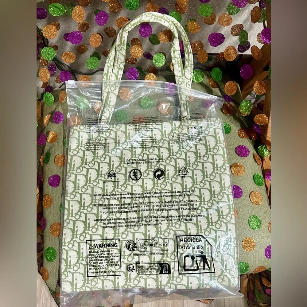 Dior 🍏 Green Oblique Monogram Print Tote Bag VIP gift - Picture 3 of 8